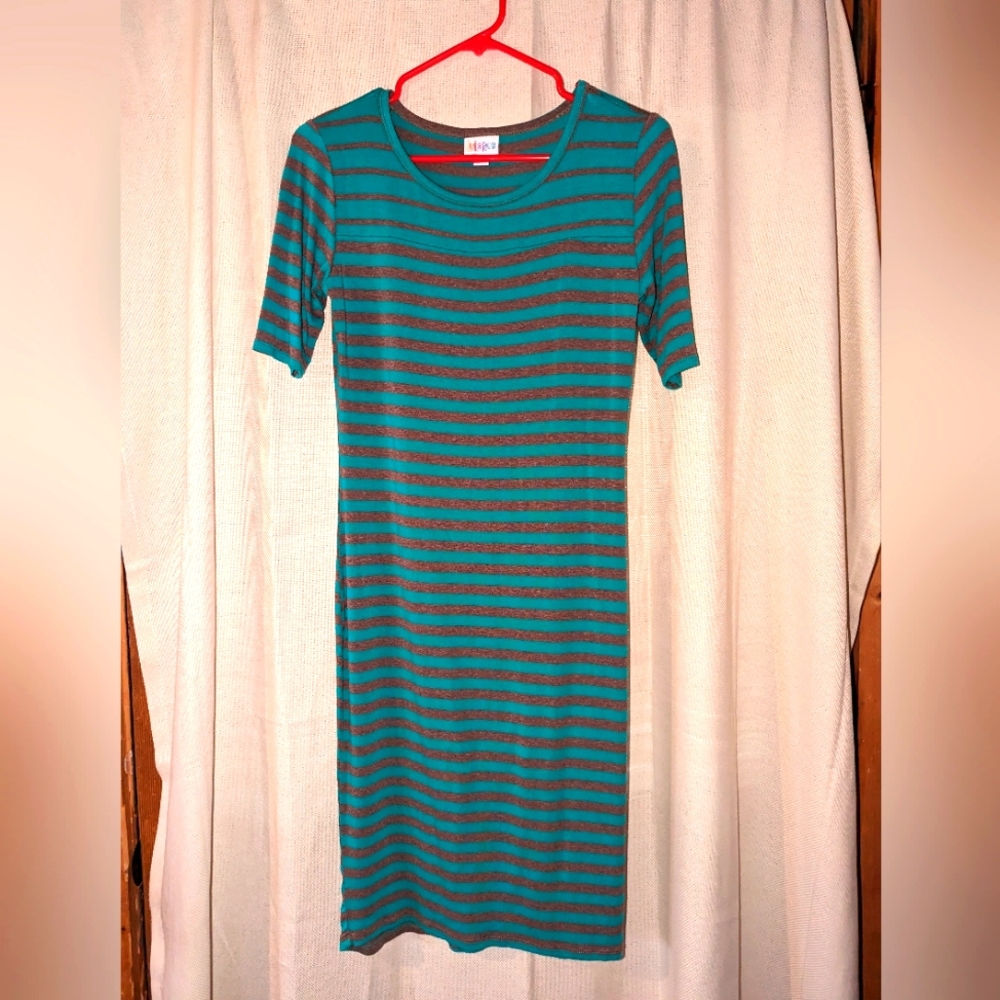💥4/$20 LuLaRoe Dress, X-Small